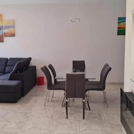 Nice 3 Bedrooms Flat At Saint Paul Bay *