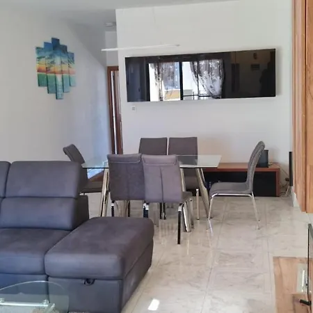 Nice 3 Bedrooms Flat At Saint Paul Bay Appartement *